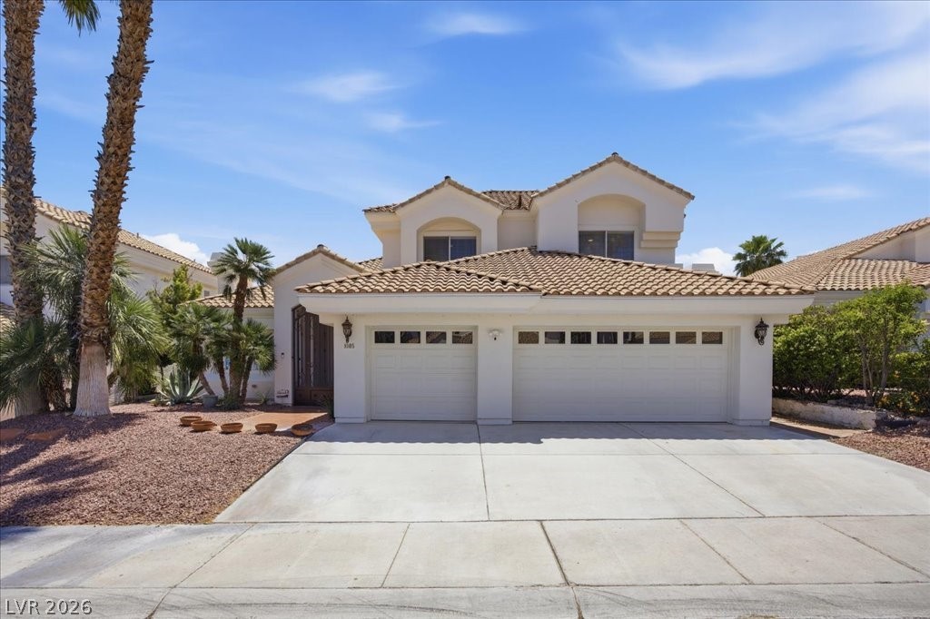8105 Lake Hills Drive