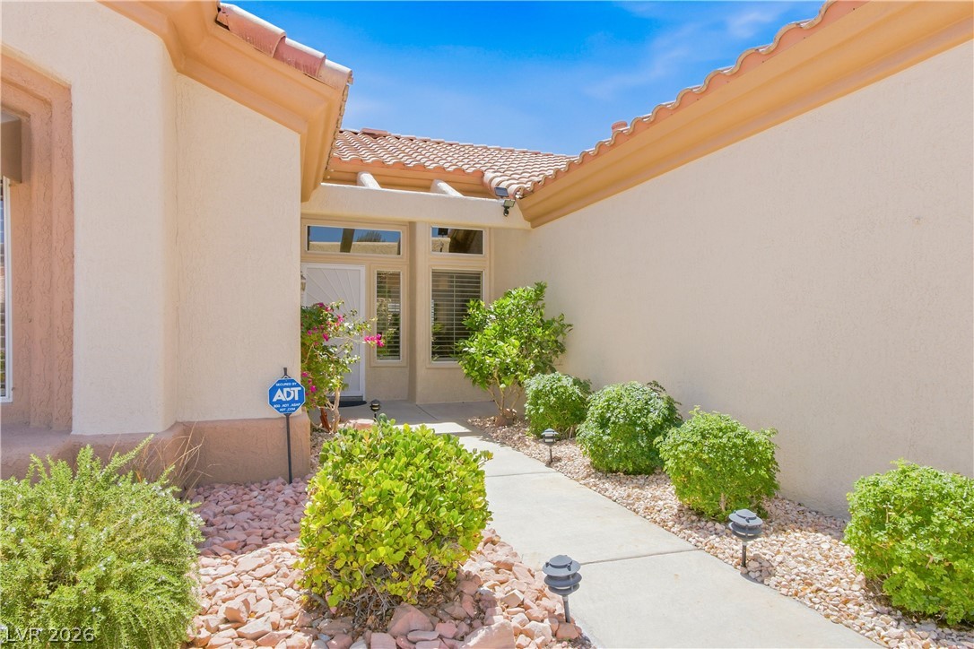 2800 Hanging Rock Drive