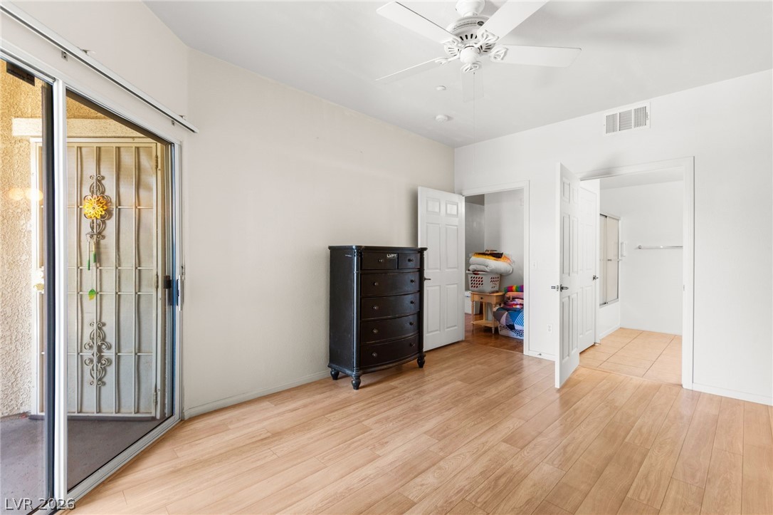 5855 Valley Drive 1077