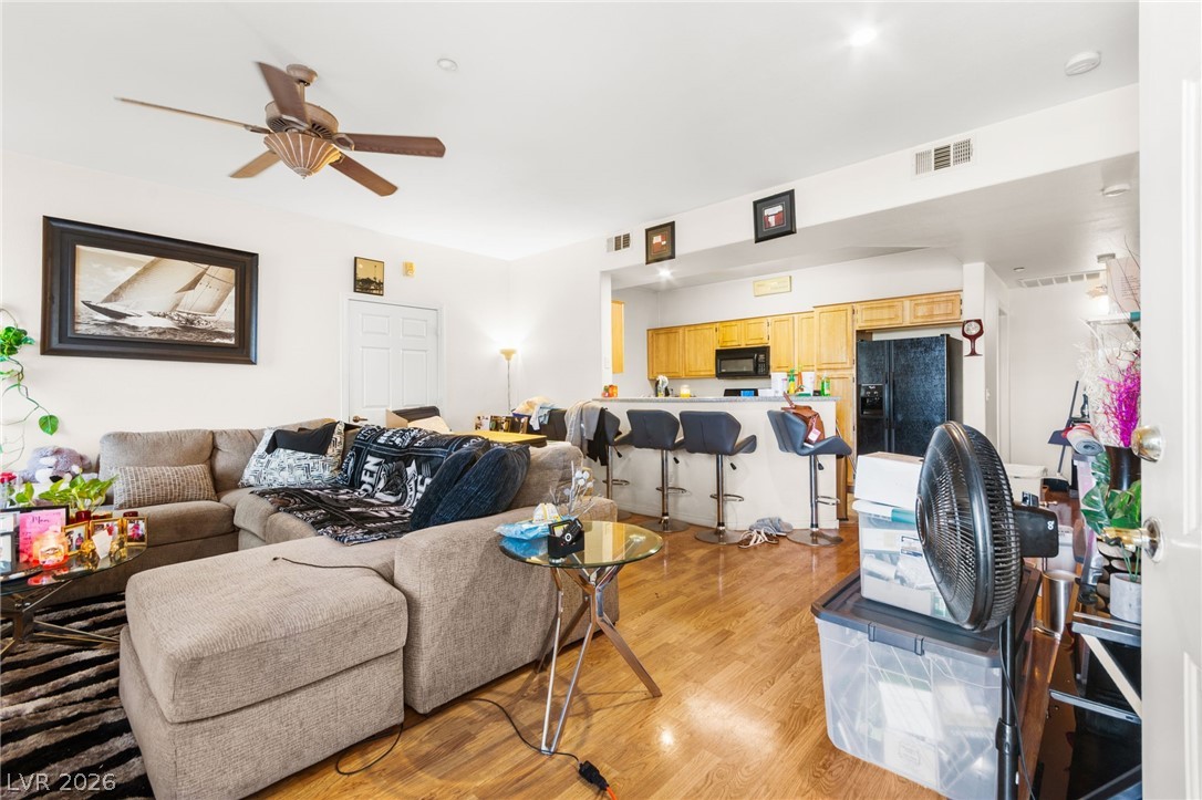 5855 Valley Drive 1077