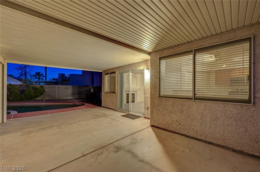 2462 Cavern Cove Way