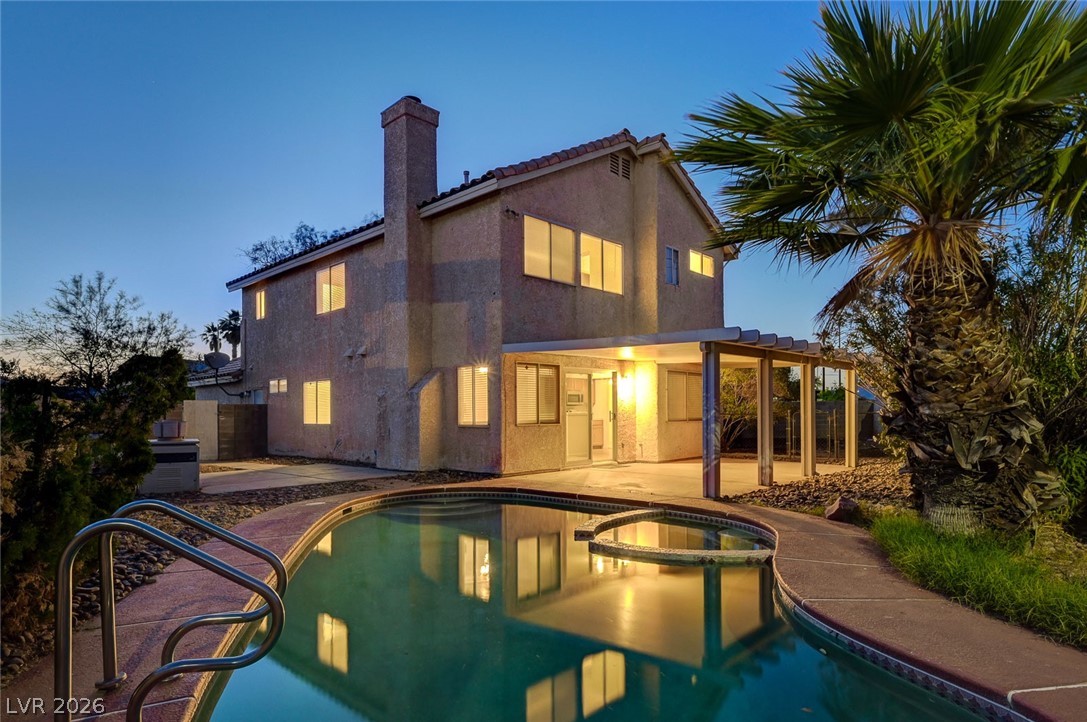 2462 Cavern Cove Way