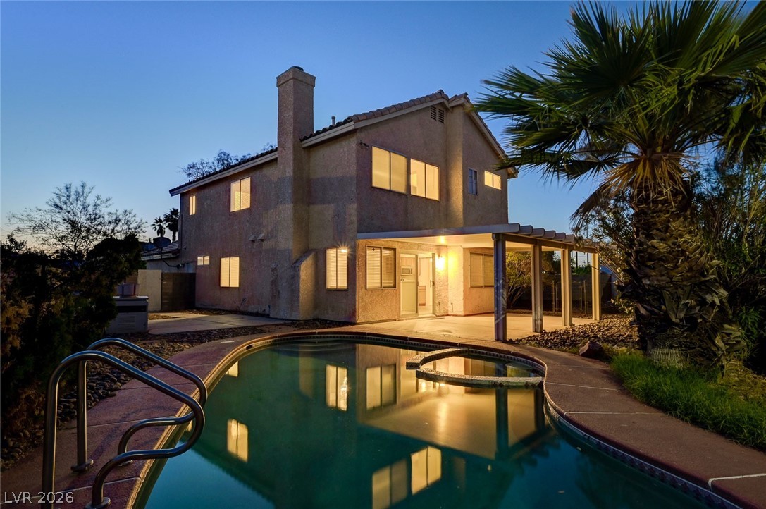 2462 Cavern Cove Way