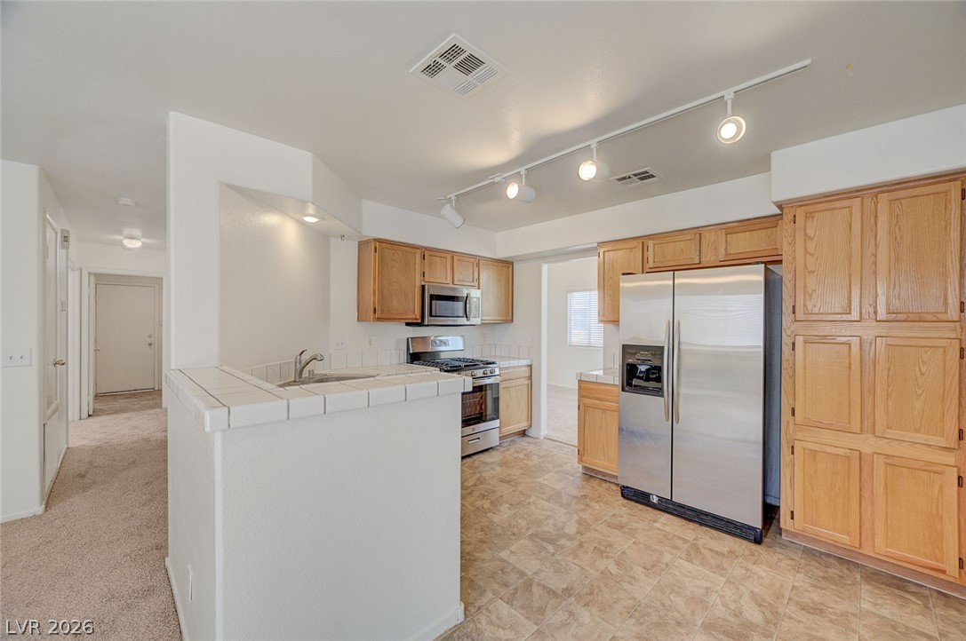 2462 Cavern Cove Way