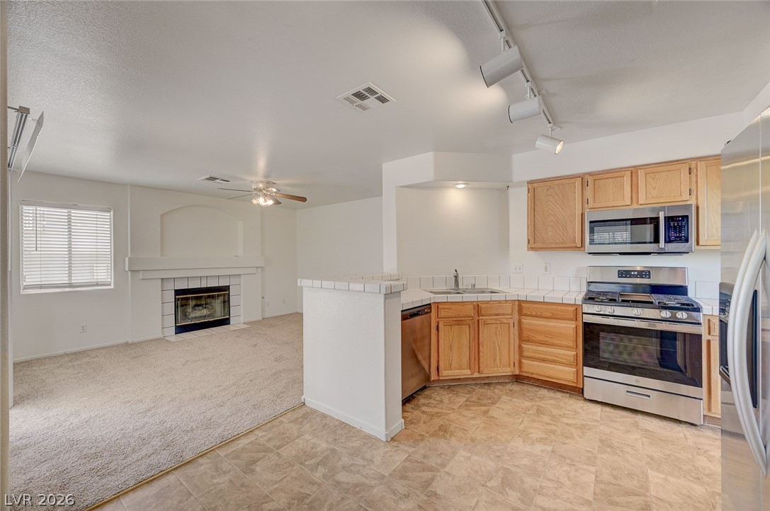 2462 Cavern Cove Way