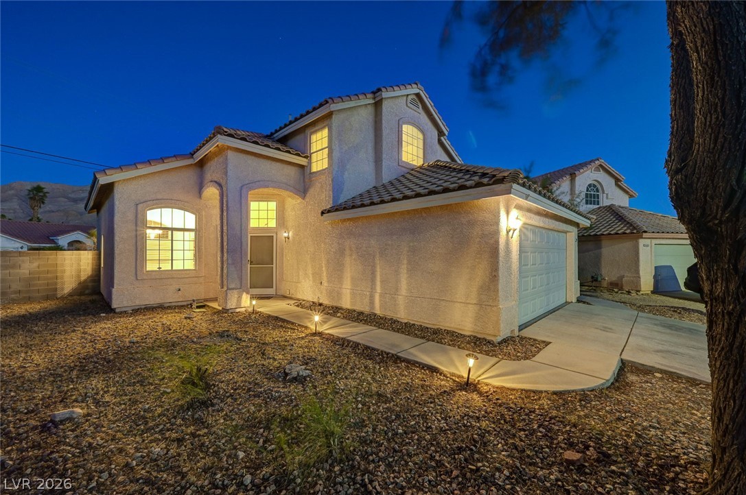 2462 Cavern Cove Way