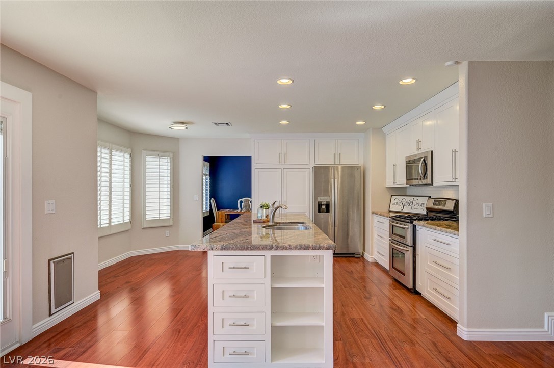 3100 Stern Drive