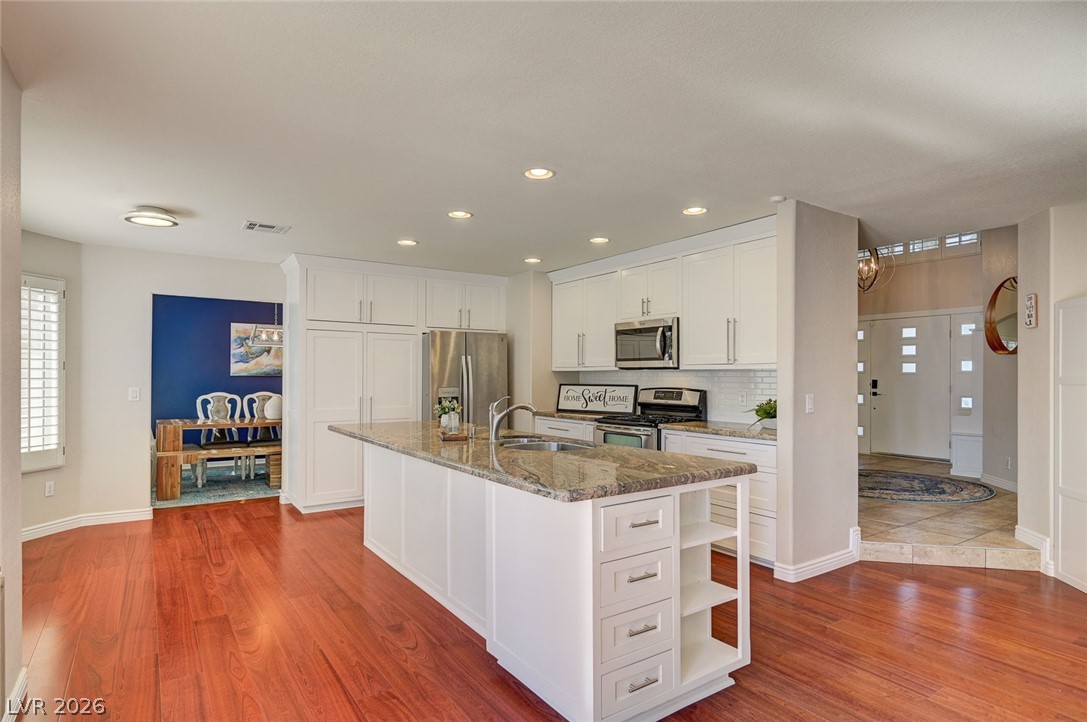 3100 Stern Drive