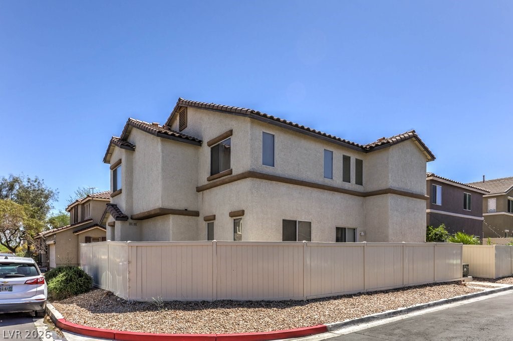 7225 Rosebriar Court