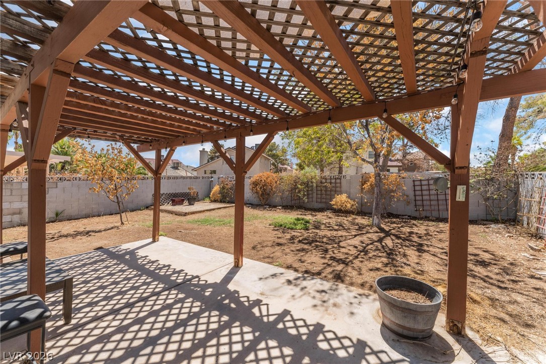 6673 Pleasant Plains Way