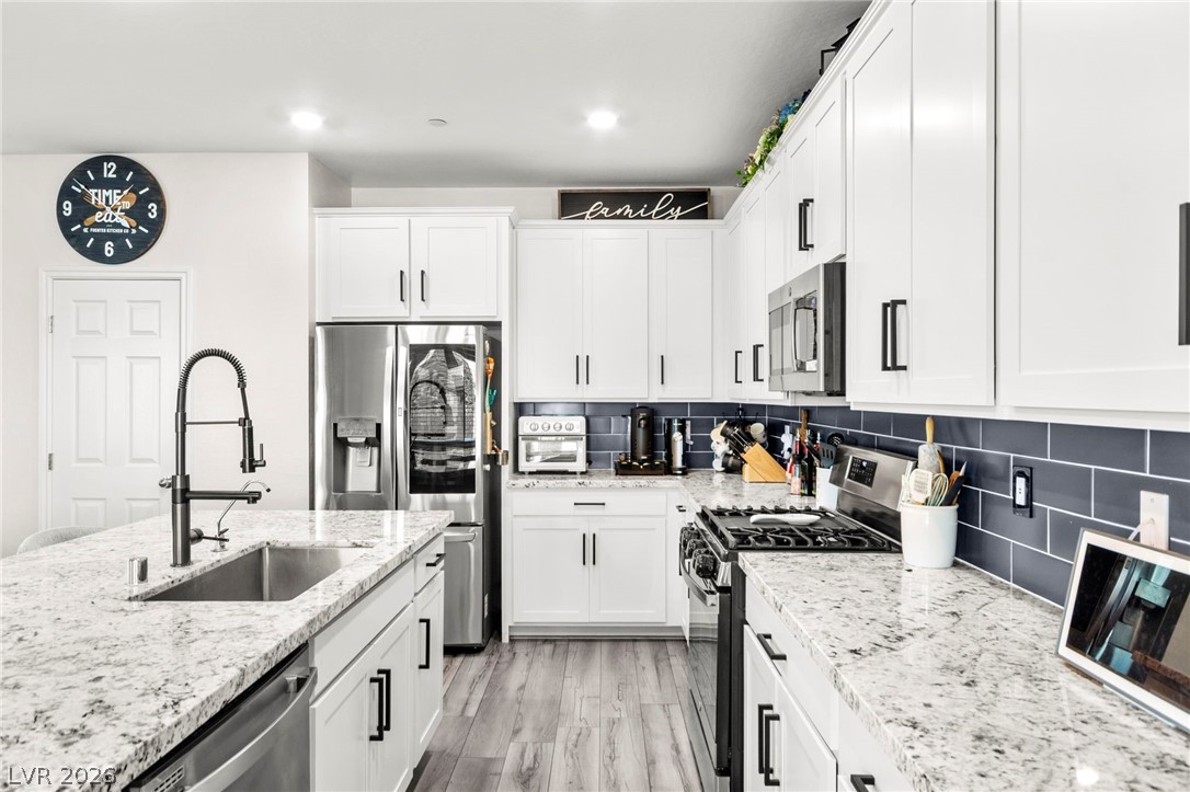 1296 Jaya Peak Court