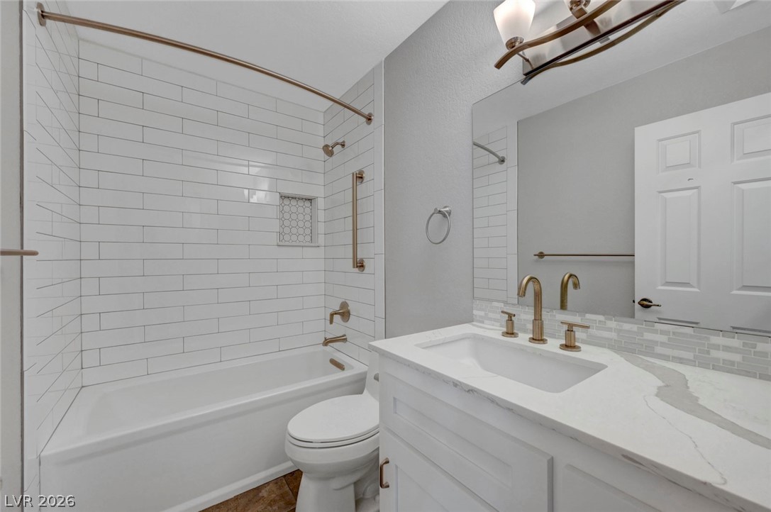5253 Drifting Sands Court