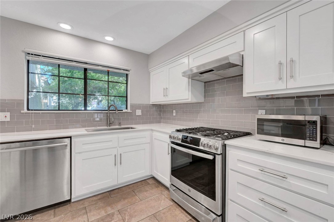 5253 Drifting Sands Court