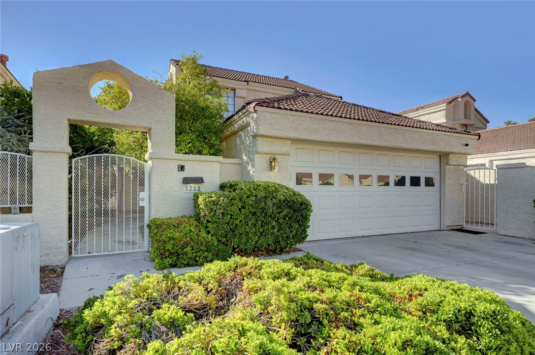 5253 Drifting Sands Court