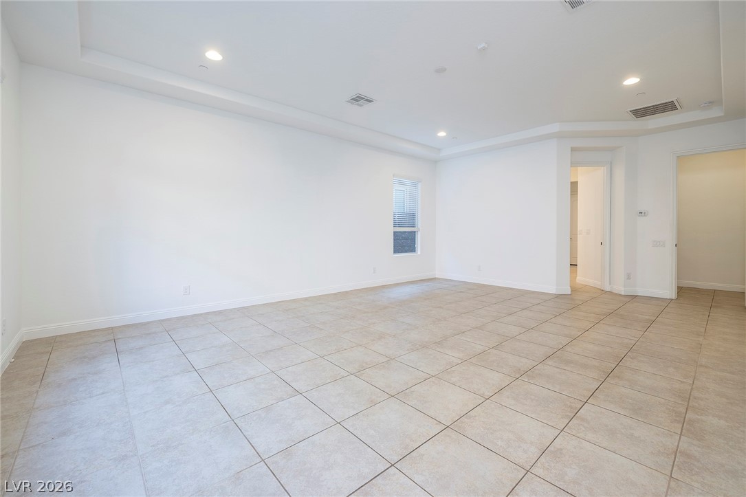 2720 Bonaparte Lane