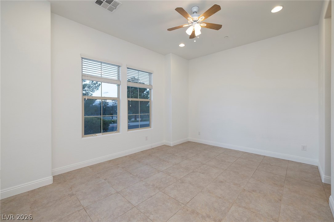 2720 Bonaparte Lane