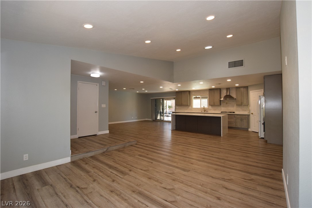 6291 Brea Boulevard