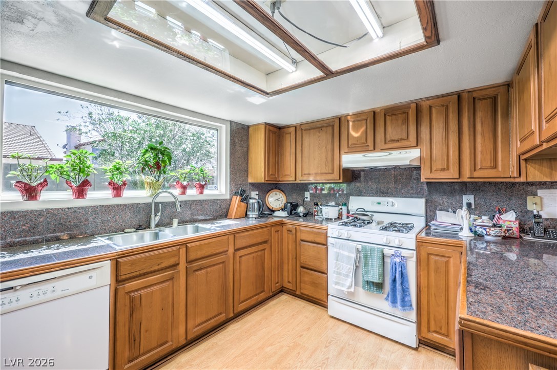 515 Battle Mountain Drive