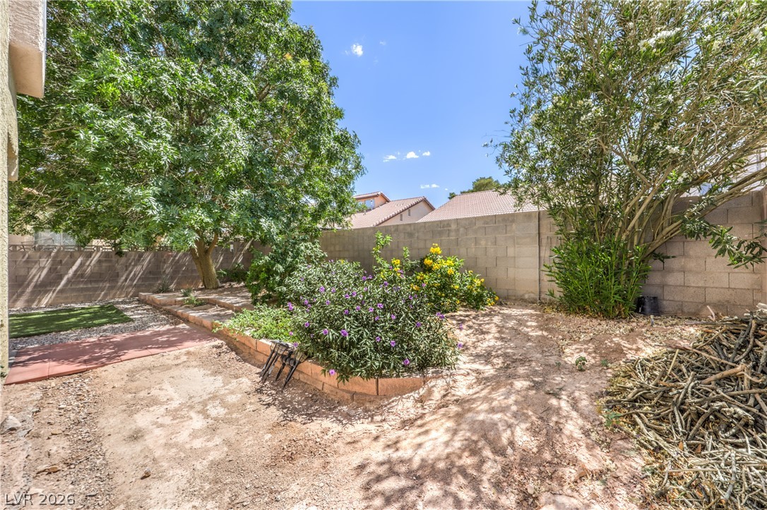 515 Battle Mountain Drive