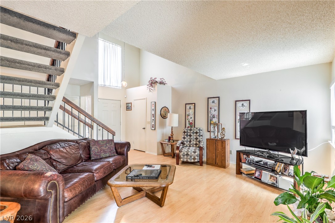 515 Battle Mountain Drive