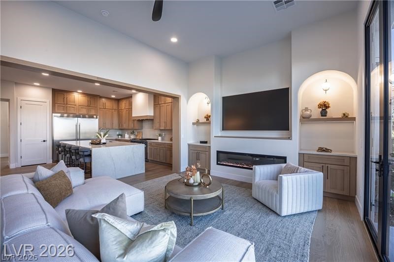 11305 Altura Vista Drive