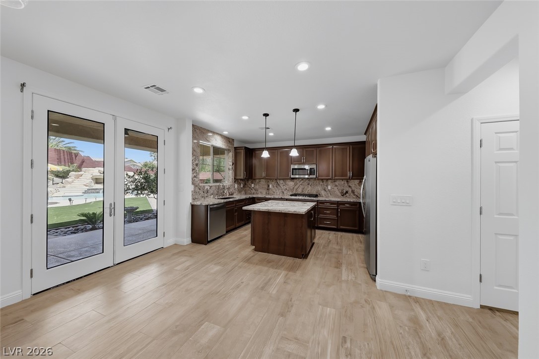 5301 Fairbranch Lane