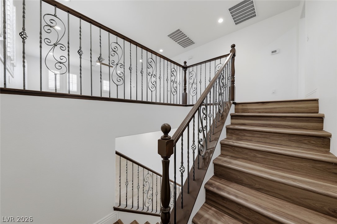 5301 Fairbranch Lane