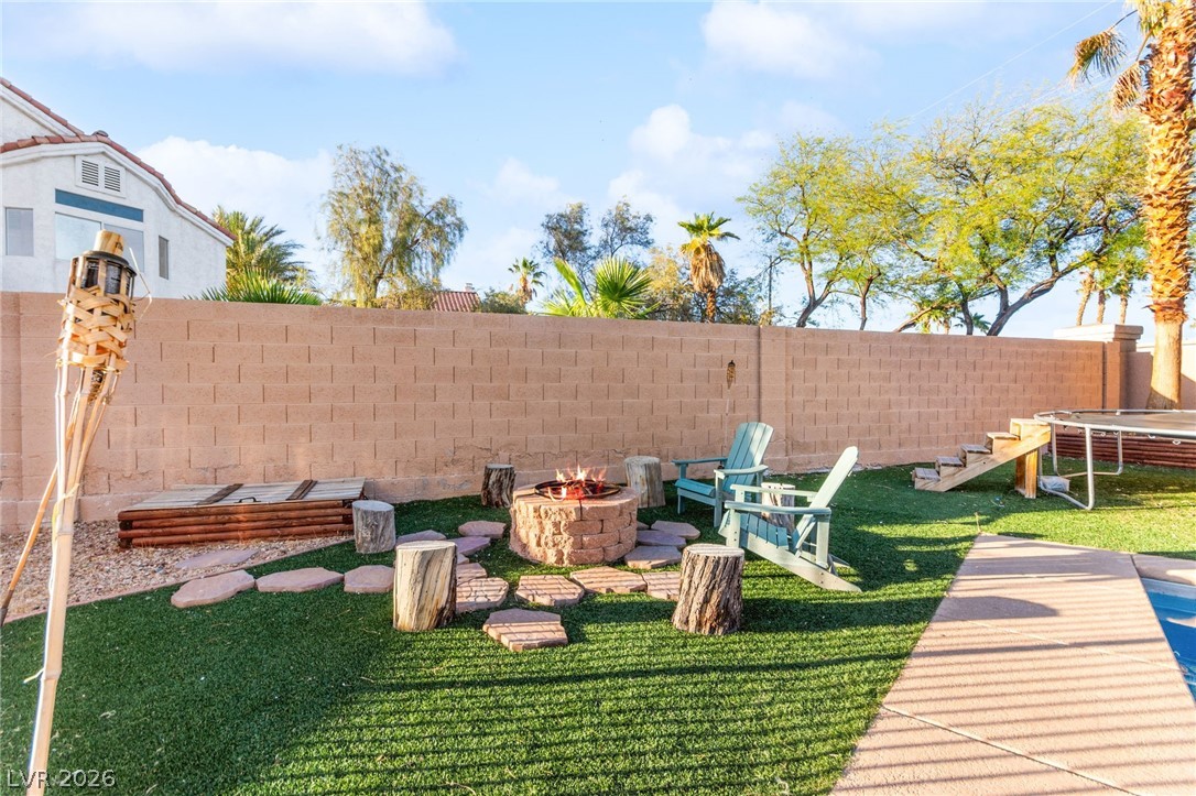 7600 Sea Cliff Way