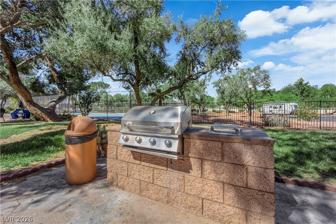 750 South Royal Crest Circle 312