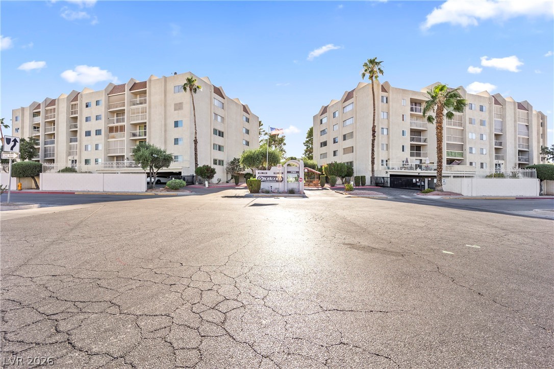 750 South Royal Crest Circle 312