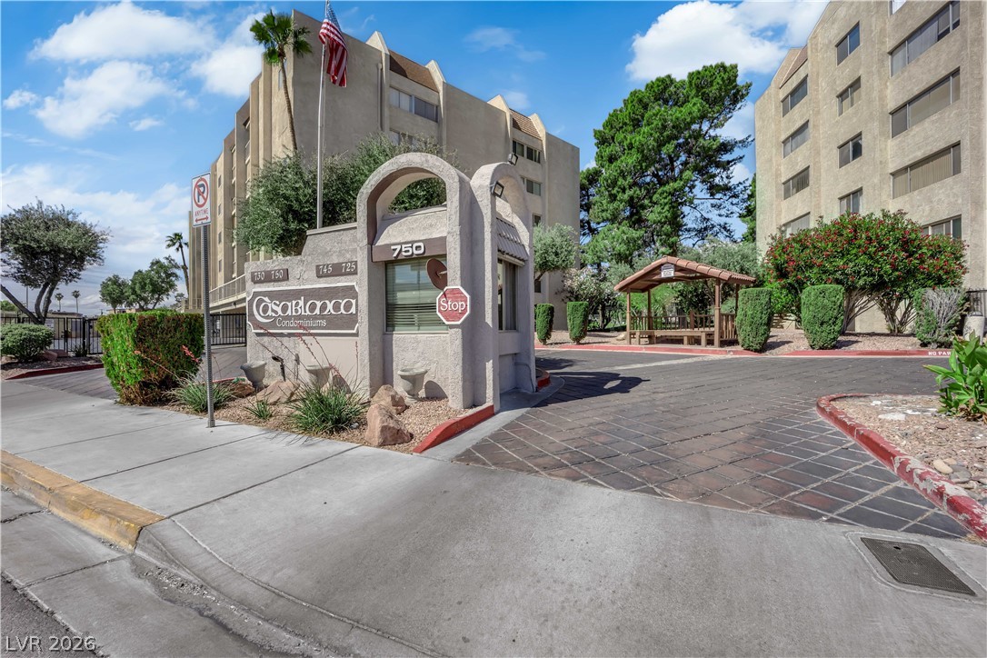 750 South Royal Crest Circle 312
