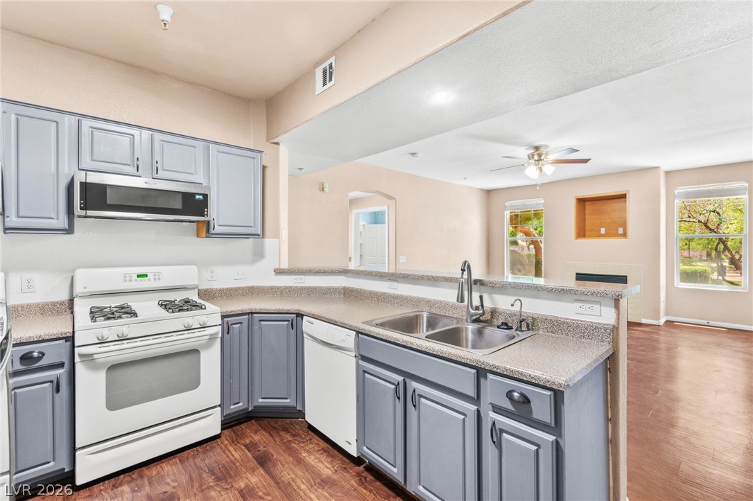 5855 Valley Drive 1043