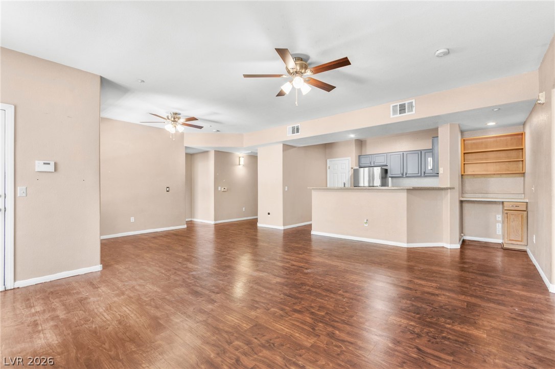 5855 Valley Drive 1043
