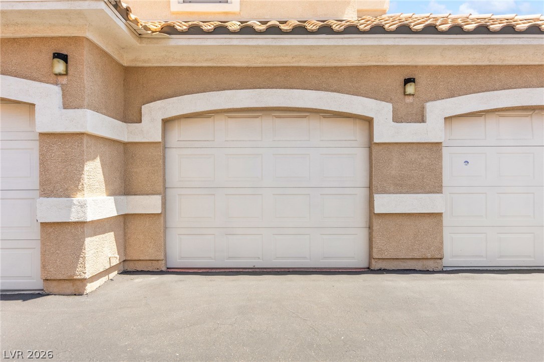 5855 Valley Drive 1043