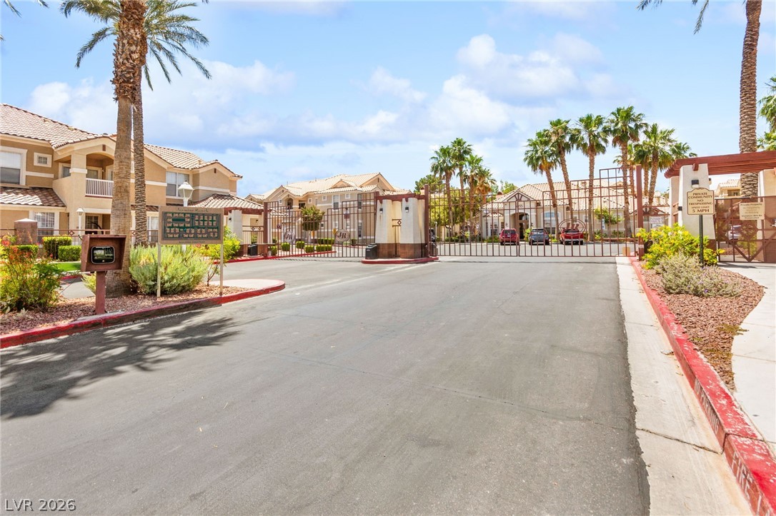 5855 Valley Drive 1043
