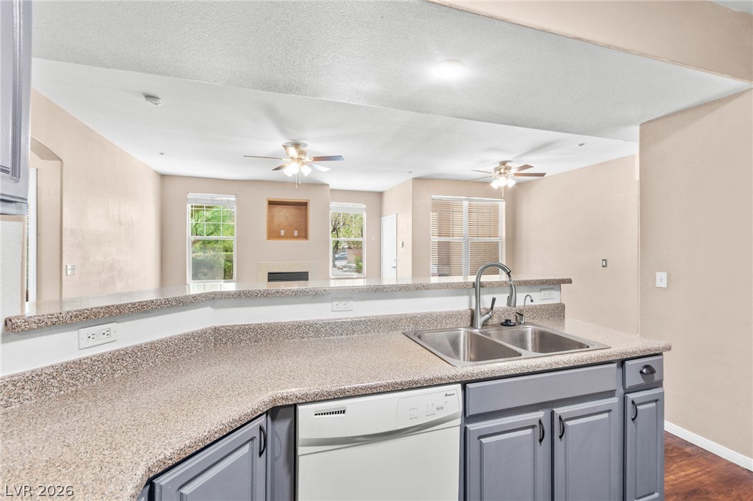5855 Valley Drive 1043
