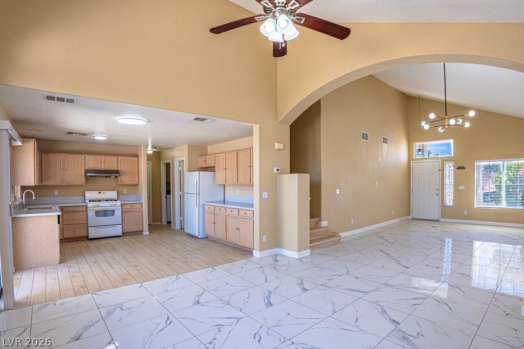 718 Peach Coral Street