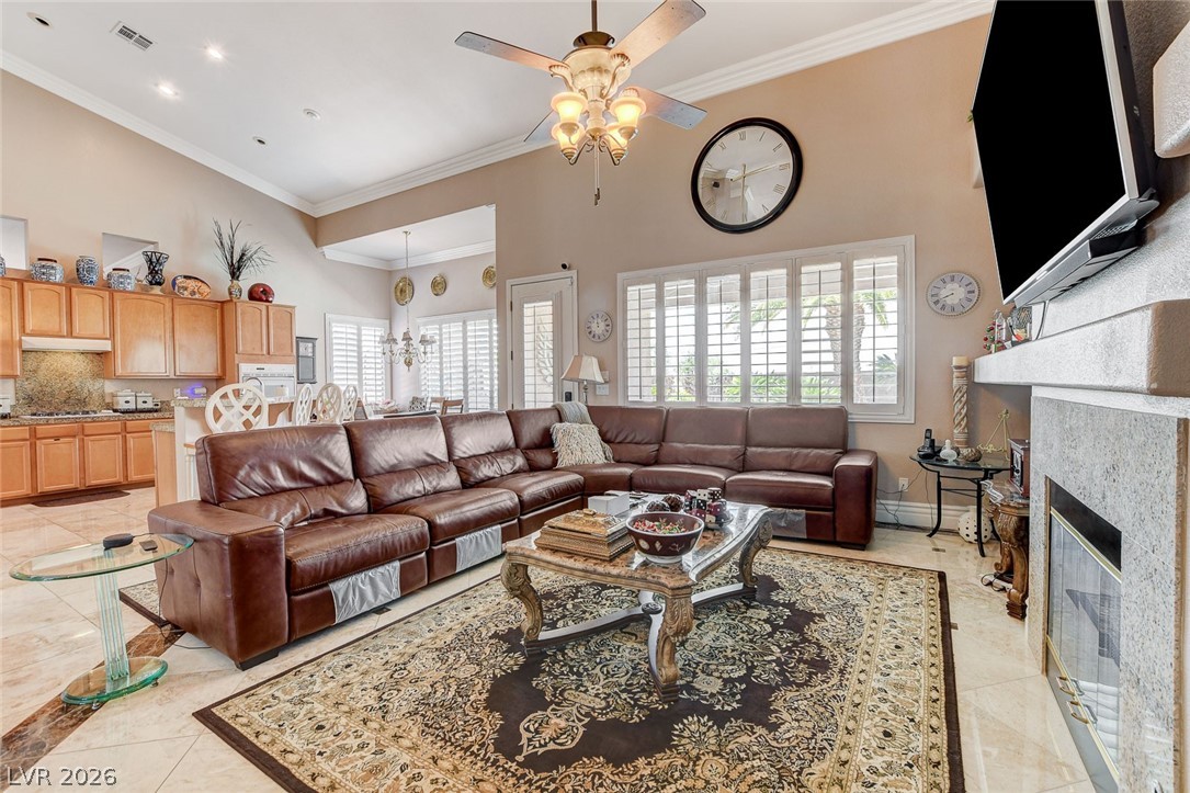 6986 Oakleigh Drive