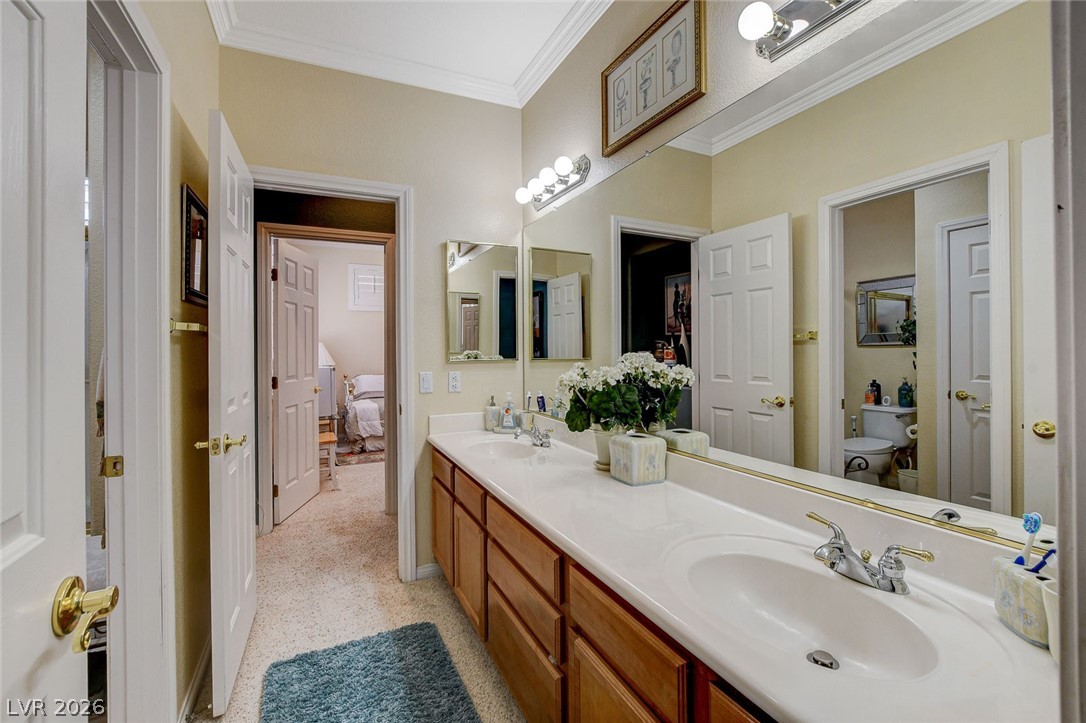 6986 Oakleigh Drive