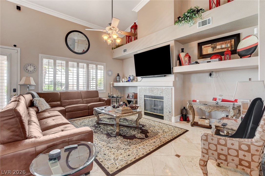 6986 Oakleigh Drive