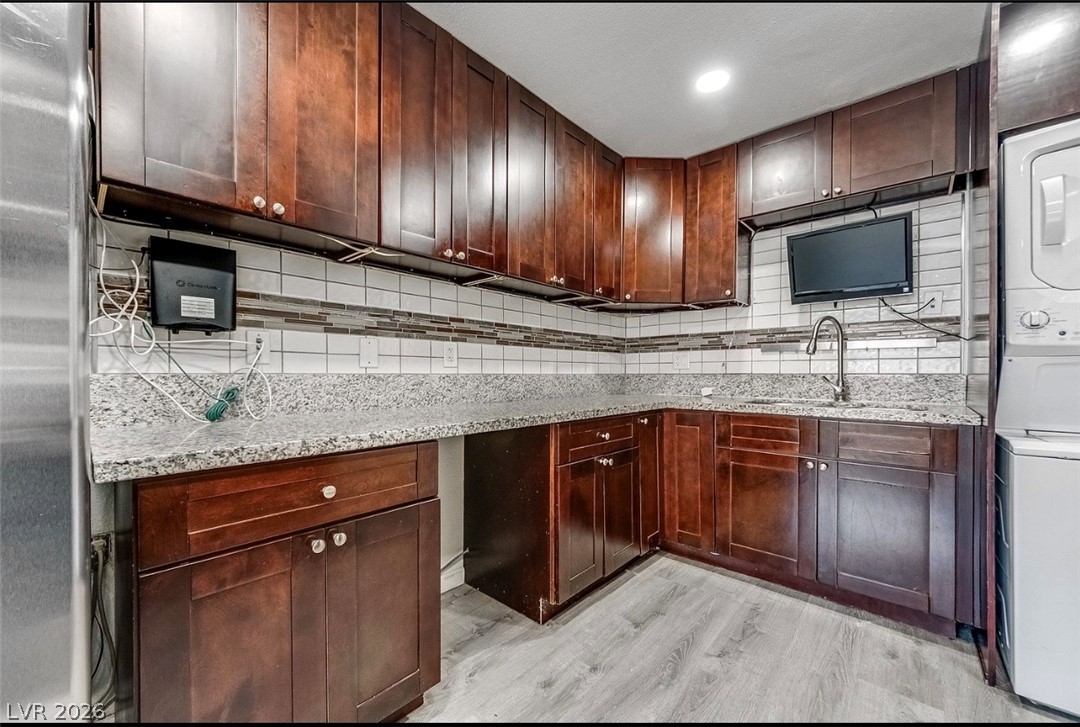 6208 Ilanos Lane