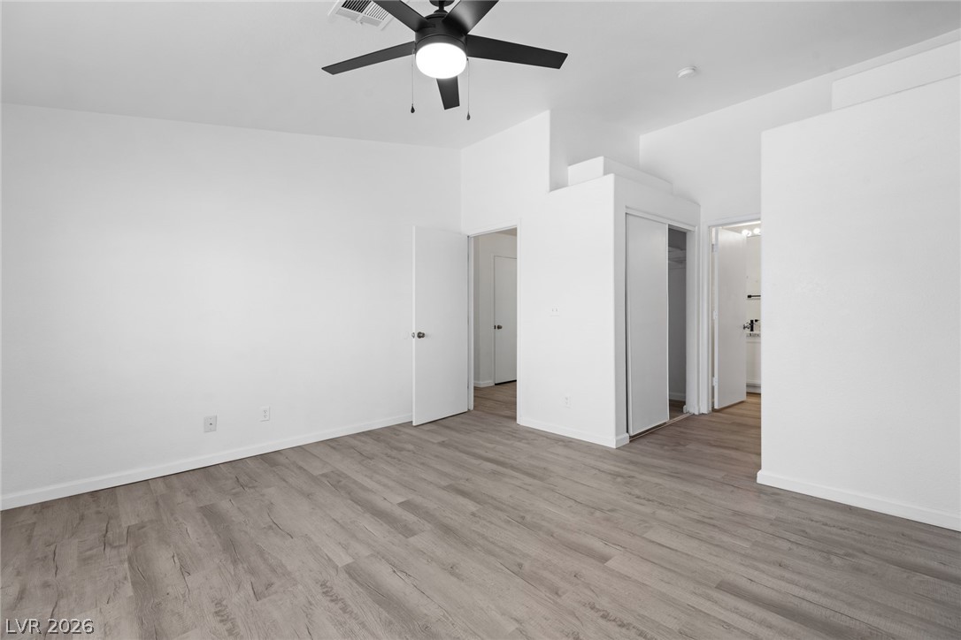 2110 Los Feliz Street 2015
