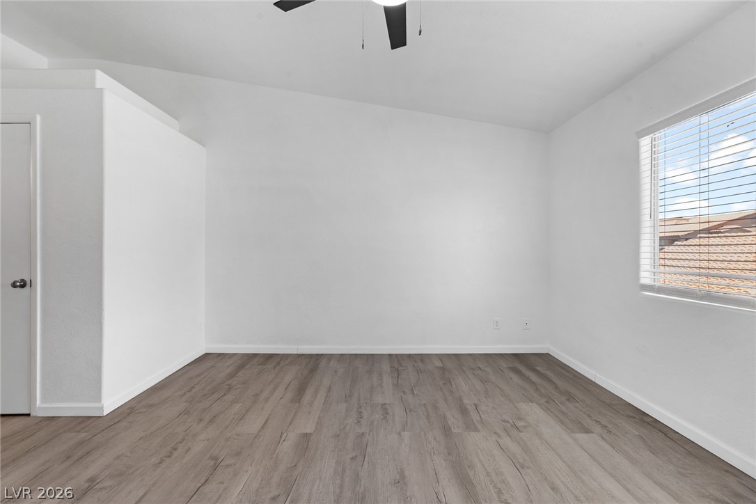 2110 Los Feliz Street 2015