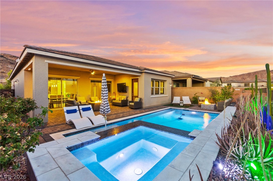 15 Alta Cascata Place