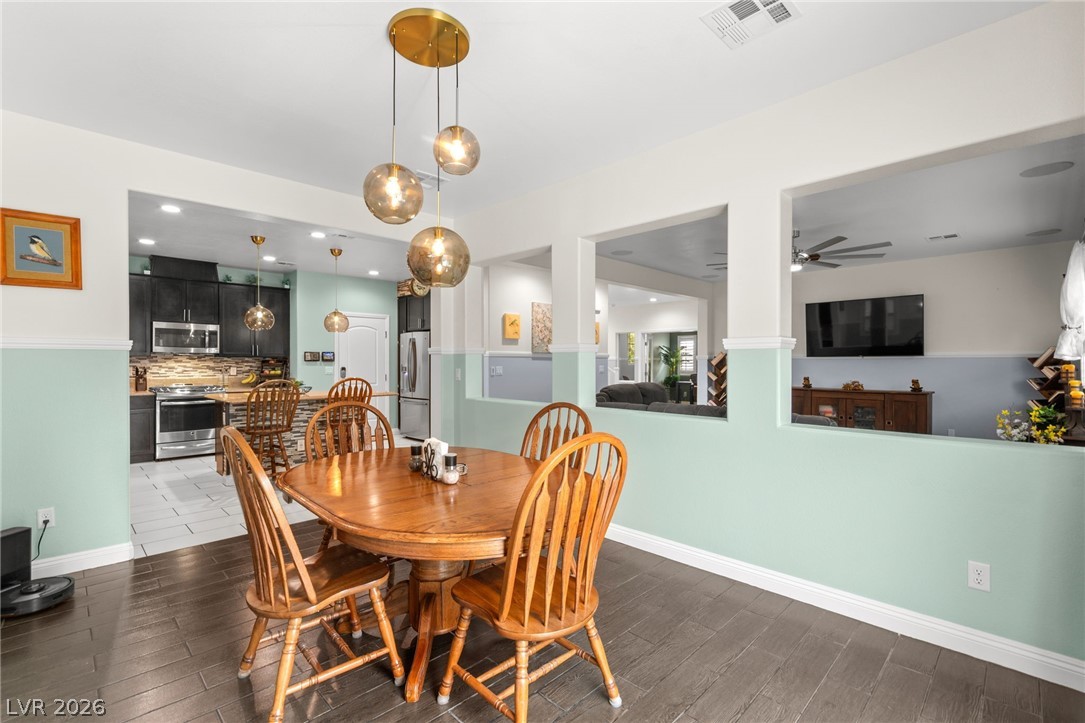 1409 Sandstone View Way