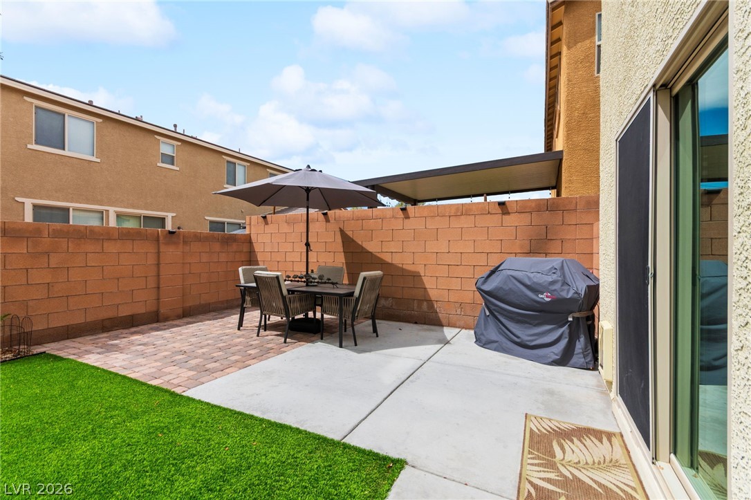 1409 Sandstone View Way