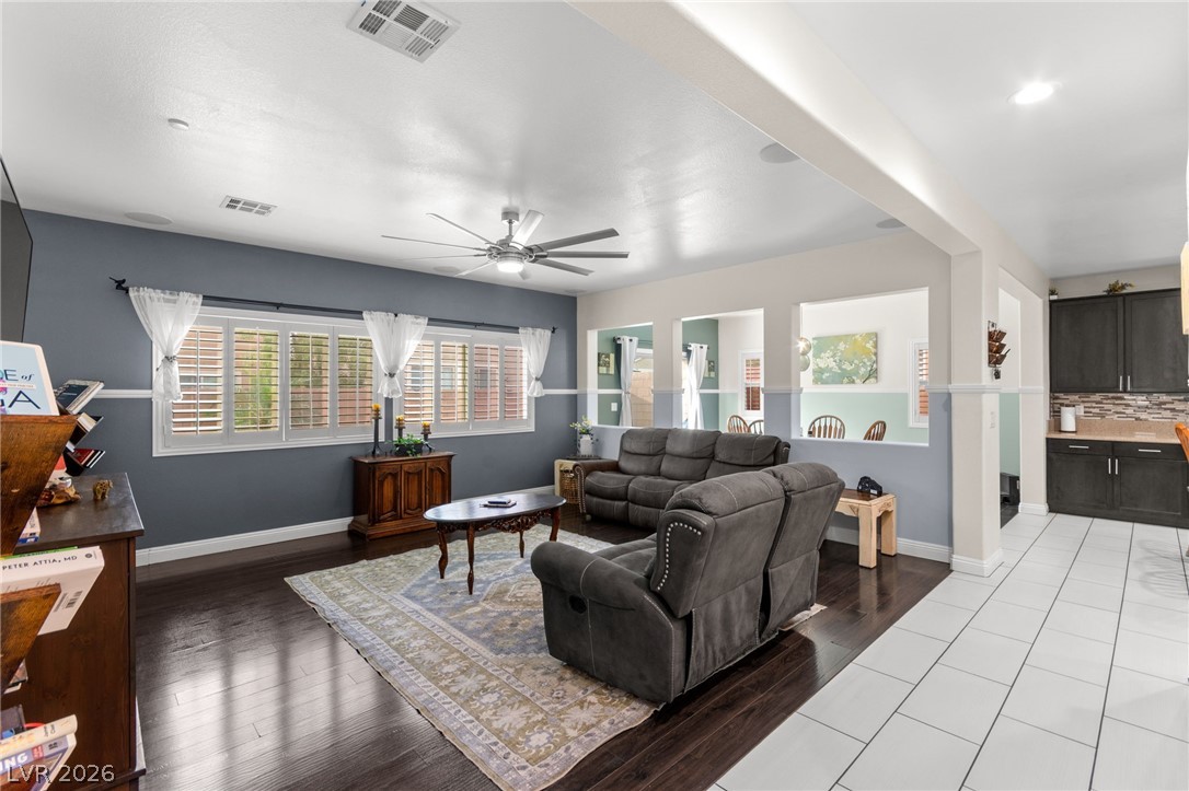 1409 Sandstone View Way
