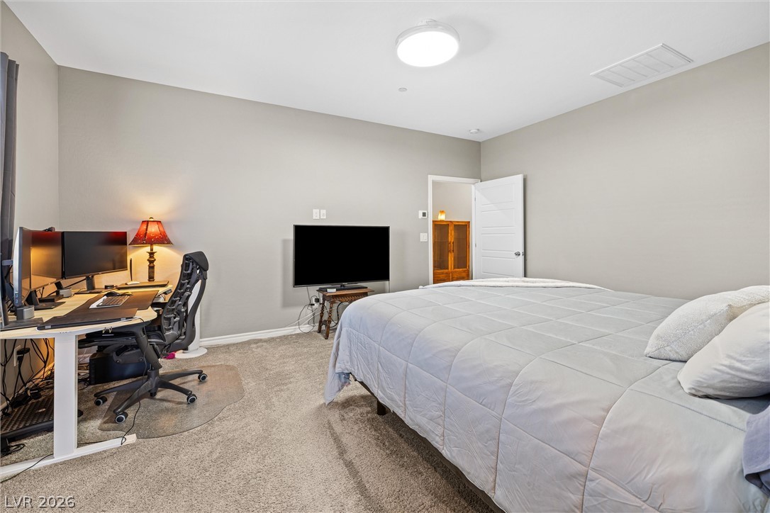 7058 Noah Raven Street