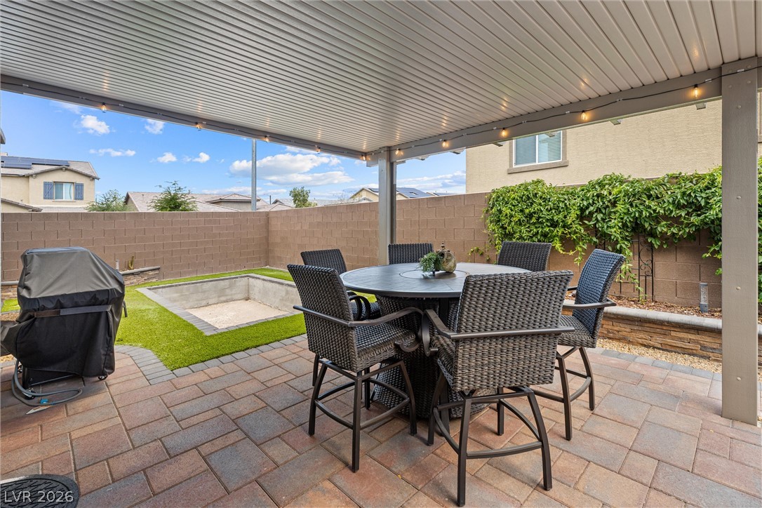 7058 Noah Raven Street