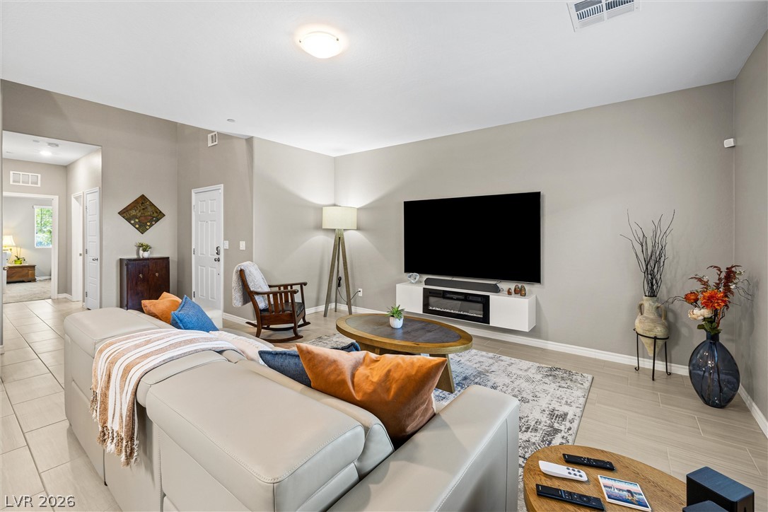 7058 Noah Raven Street